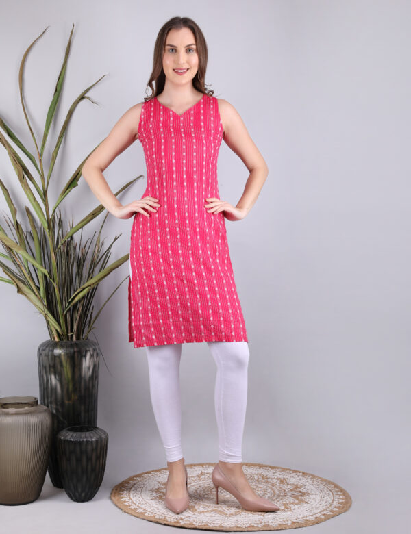 Sleveless Kurti